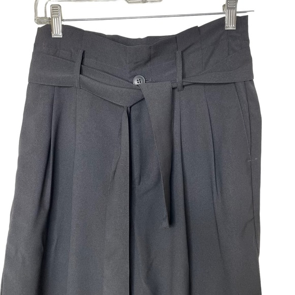 Madewell Black Pleated Paperbag Cropped Pants in Size 0 - Picture 6 of 12